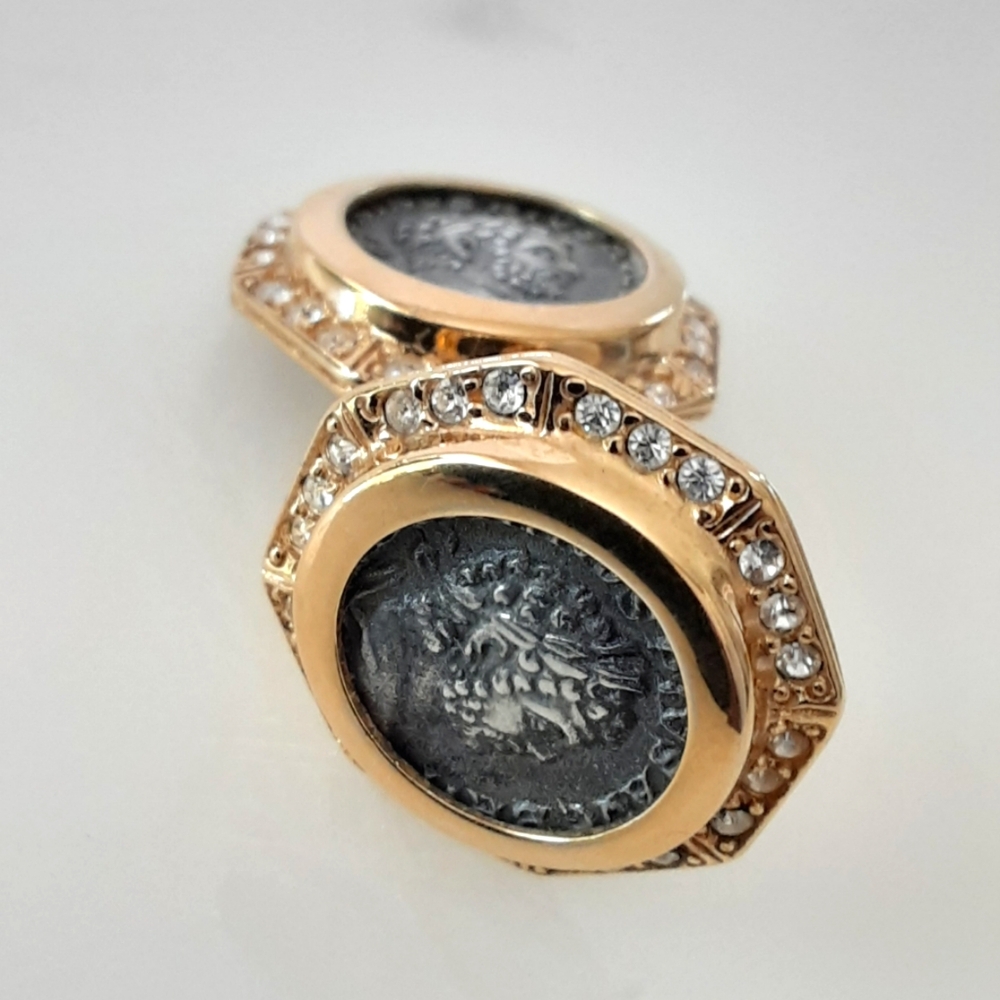 CAROLEE Roman Coin Crystal Octagon Gold Plate Couture Clip On Earrings - Vtg - Picture 4 of 8